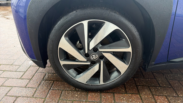 Toyota Aygo X 1.0 VVT-i Edge 5dr Petrol Hatchback